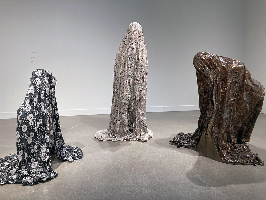 Elham Sabri, MFA 2025
